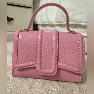 ‼️Zara Elegant Pink Crocodile-Embossed Handbag‼️special edition
